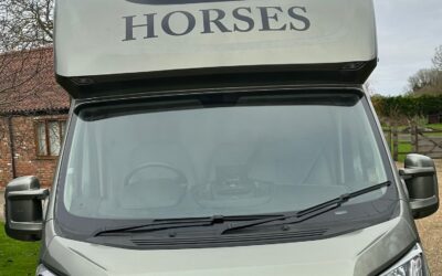 4.5T Stallion Build / Living